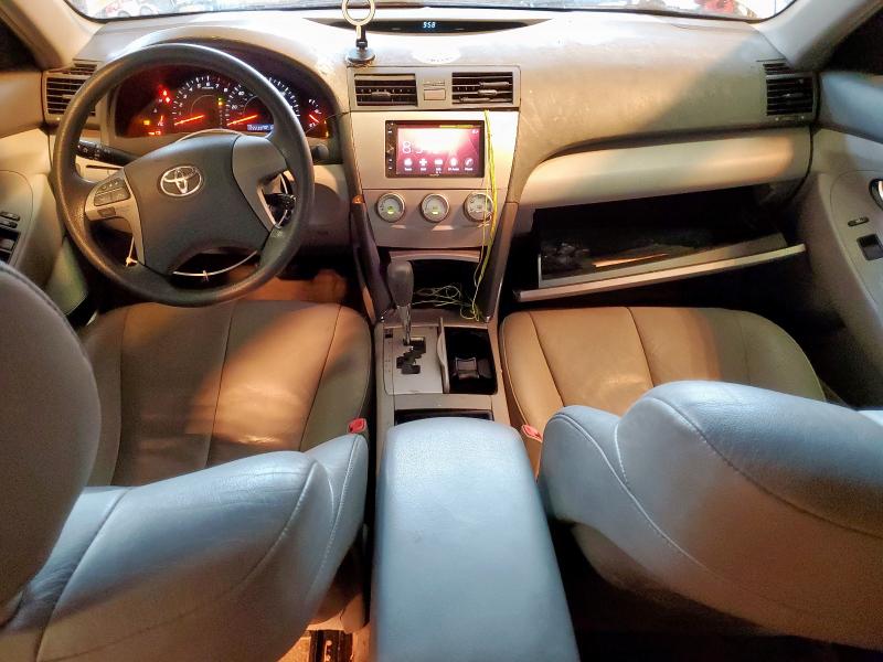 JTNBE46KX73035711 - 2007 TOYOTA CAMRY CE SILVER photo 8