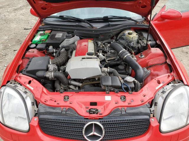 WDBKK47F7XF086790 - 1999 MERCEDES-BENZ SLK 230 KOMPRESSOR RED photo 11