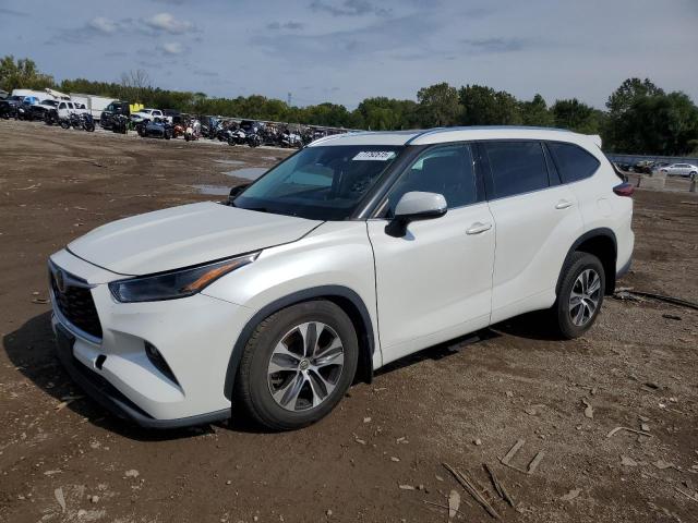 2021 TOYOTA HIGHLANDER XLE, 