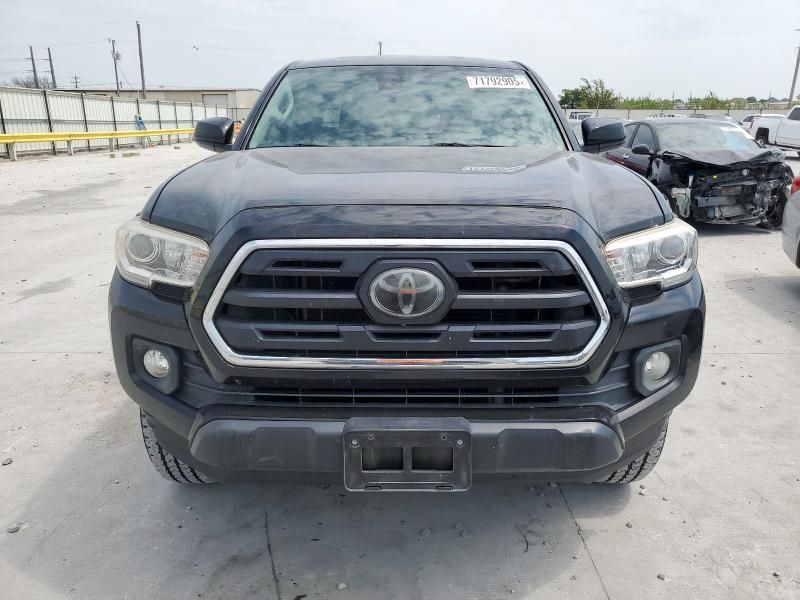 3TMAZ5CN5JM072731 - 2018 TOYOTA TACOMA DOUBLE CAB BLACK photo 5