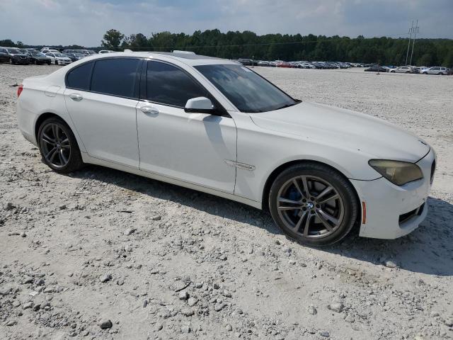 WBAKA8C54BCY36534 - 2011 BMW 750 I WHITE photo 4