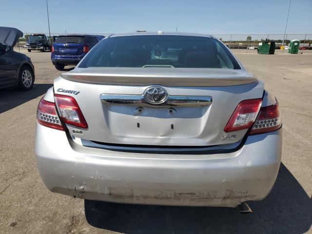 4T1BF3EK0AU098228 - 2010 TOYOTA CAMRY BASE 银色 照片 6