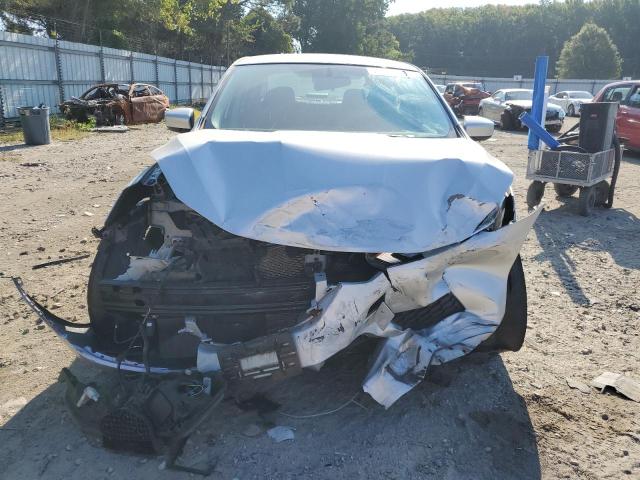 3N1AB7AP4JL633921 - 2018 NISSAN SENTRA S SILVER photo 5