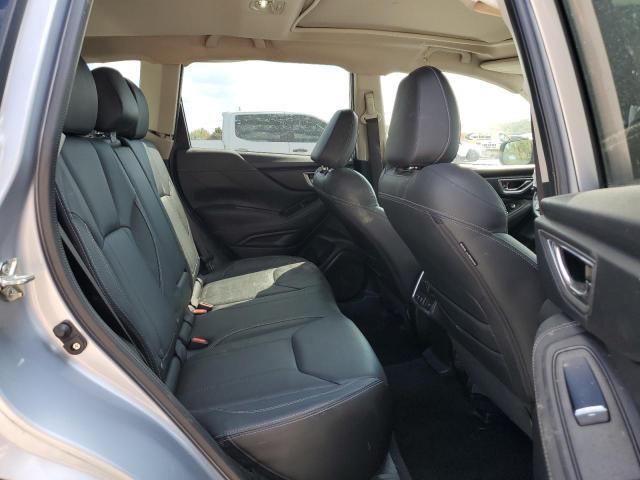 JF2SKAWC2KH542457 - 2019 SUBARU FORESTER TOURING Серебристый фото 10