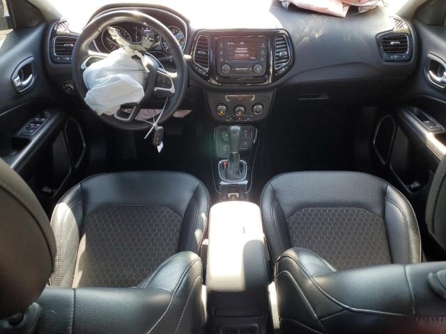 3C4NJDBB0JT400458 - 2018 JEEP COMPASS LATITUDE Gris photo 8