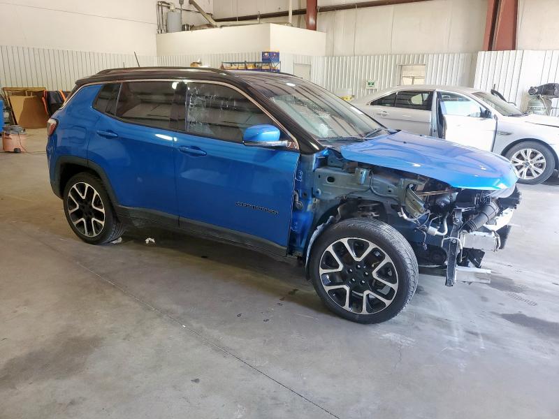 3C4NJCCB2JT272894 - 2018 JEEP COMPASS LIMITED Կապույտ լուսանկար 4