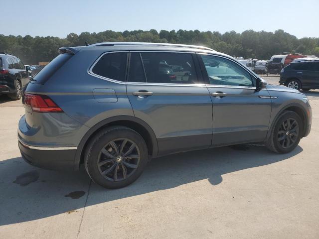 3VV2B7AXXRM051654 - 2024 VOLKSWAGEN TIGUAN SE 灰色 照片 3