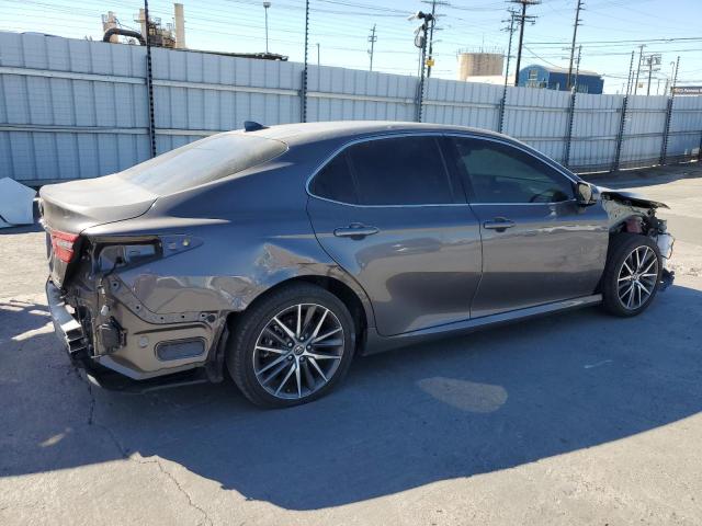 4T1F31AK6PU604058 - 2023 TOYOTA CAMRY XLE 灰色 照片 3