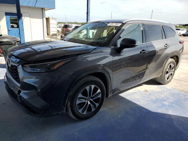 5TDGZRAH1NS543777 - 2022 TOYOTA HIGHLANDER XLE CHARCOAL photo 1