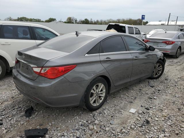 5NPEB4AC8BH240676 - 2011 HYUNDAI SONATA GLS GRAY photo 3