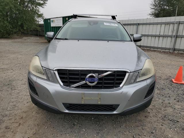 YV4902DZ4D2413882 - 2013 VOLVO XC60 T6 SILVER photo 5