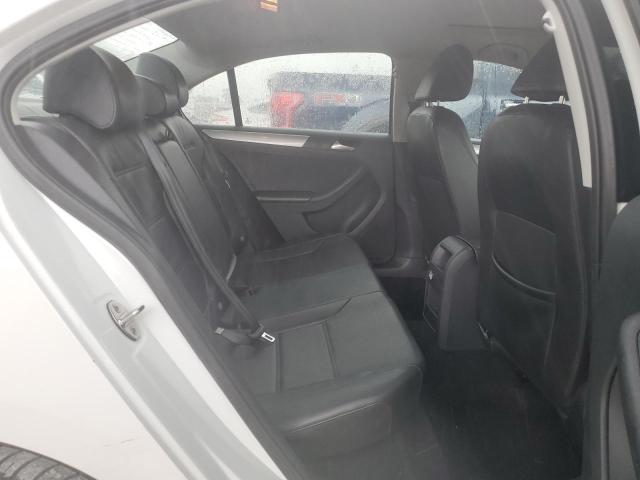3VWD07AJ2FM282758 - 2015 VOLKSWAGEN JETTA SE WHITE photo 10