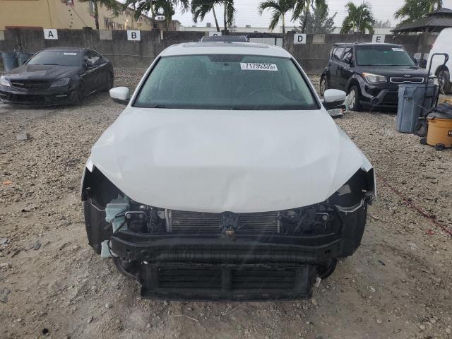 3VWD07AJ2FM282758 - 2015 VOLKSWAGEN JETTA SE WHITE photo 5