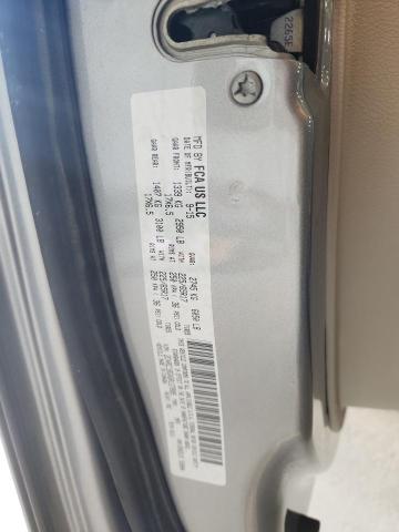 2C4RC1BGXGR127885 - 2016 CHRYSLER TOWN & COU TOURING ვერცხლისფერი ფოტო 13