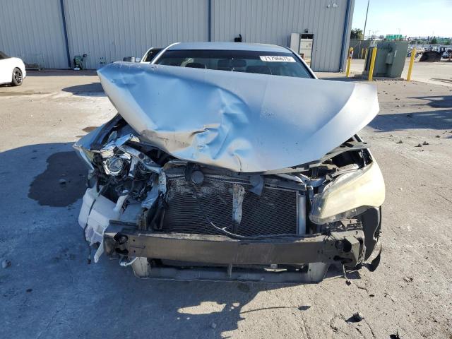 4T1BF1FK7FU017249 - 2015 TOYOTA CAMRY LE SILVER photo 5