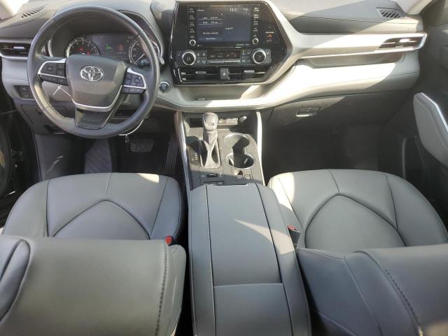 5TDGZRBH2NS226749 - 2022 TOYOTA HIGHLANDER XLE შავი ფოტო 8