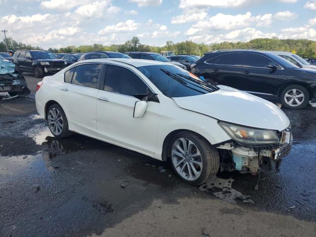 1HGCR2F59DA012490 - 2013 HONDA ACCORD SPORT WHITE photo 4