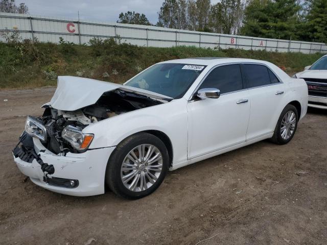 2011 CHRYSLER 300C, 