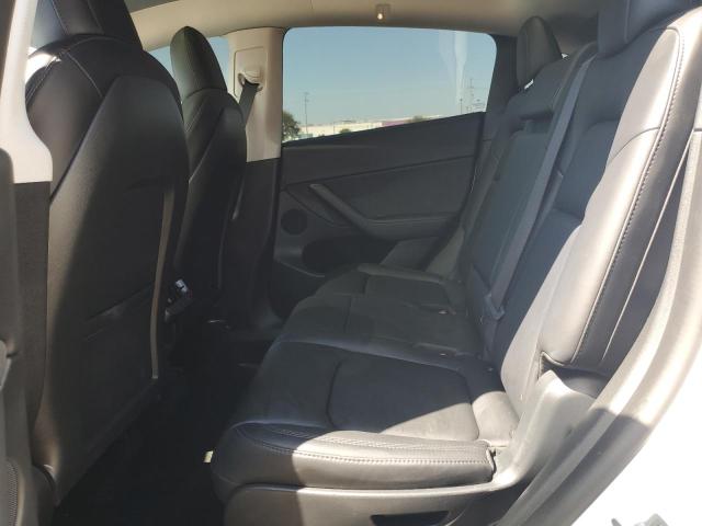 7SAYGAEE3NF515885 - 2022 TESLA MODEL Y WHITE photo 10