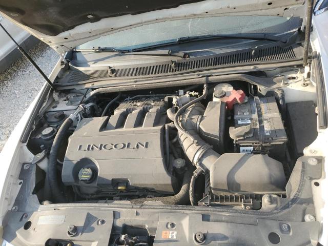 1LNHM94R69G620310 - 2009 LINCOLN MKS WHITE photo 11