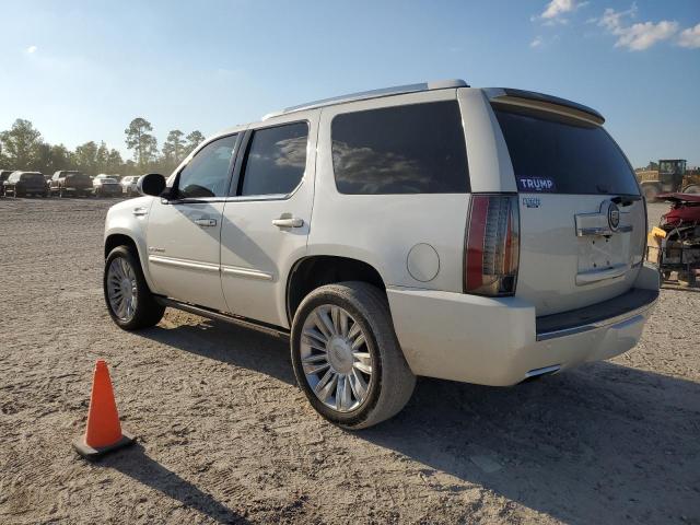 1GYS3CEF4ER229647 - 2014 CADILLAC ESCALADE PREMIUM WHITE photo 2