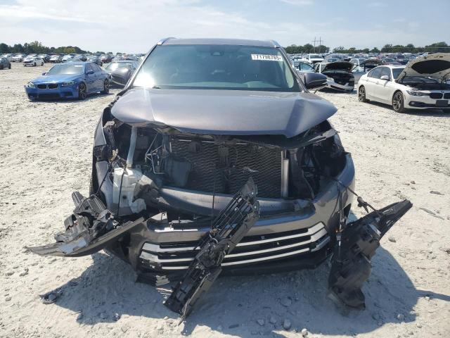 5TDKZRFH0KS555367 - 2019 TOYOTA HIGHLANDER SE 灰色 照片 5