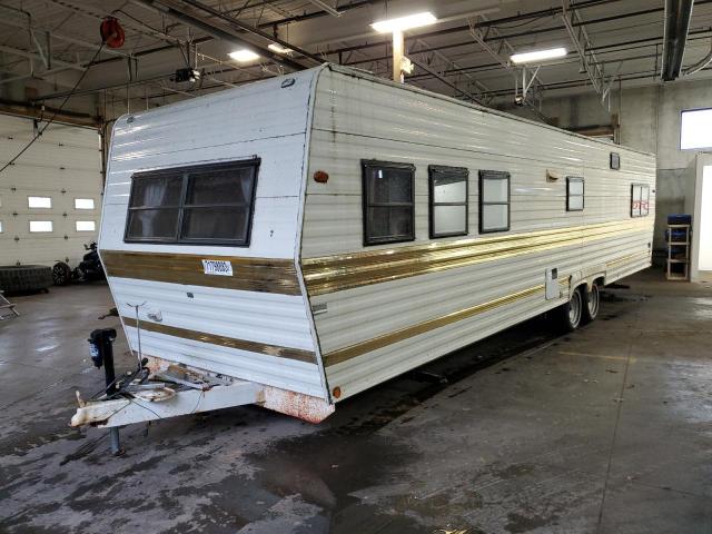 45E200R29M1003024 - 1991 CAPR CAMPER WHITE photo 2