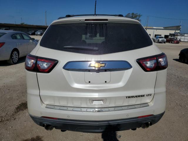 1GNKRJKD6FJ181085 - 2015 CHEVROLET TRAVERSE LTZ WHITE photo 6