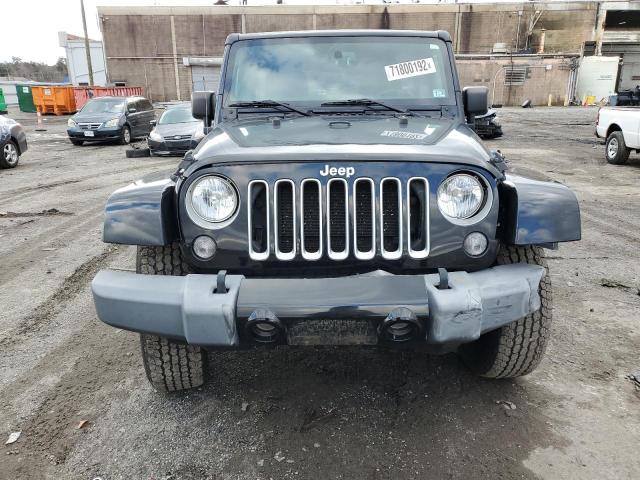 1C4BJWEG3GL172448 - 2016 JEEP WRANGLER U SAHARA BLACK photo 5