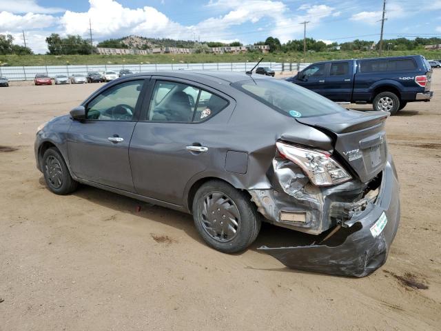 3N1CN7AP3KL841094 - 2019 NISSAN VERSA S 灰色 照片 2