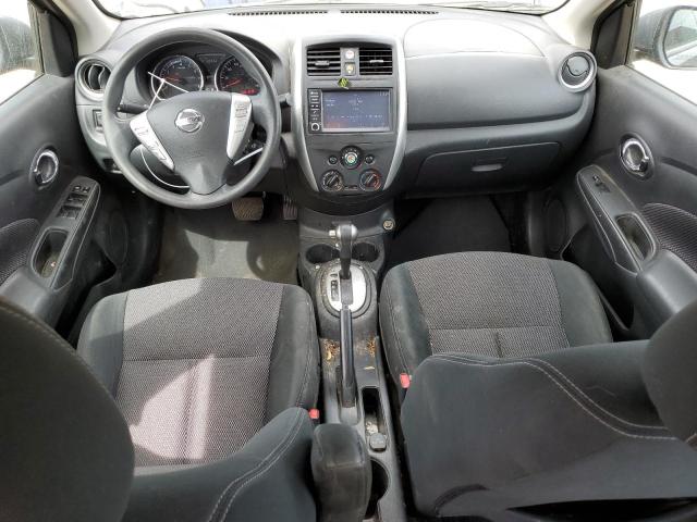 3N1CN7AP3KL841094 - 2019 NISSAN VERSA S 灰色 照片 8