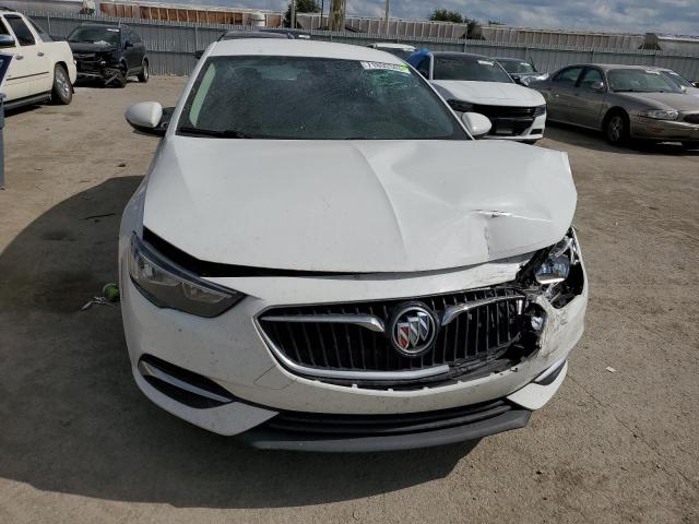 W04GL6SX4J1146202 - 2018 BUICK REGAL PREFERRED WHITE photo 5