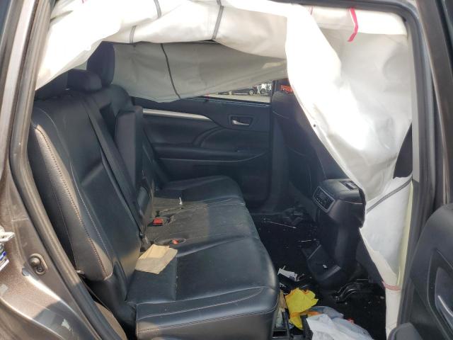 5TDJZRFH1KS933482 - 2019 TOYOTA HIGHLANDER SE GRAY photo 11