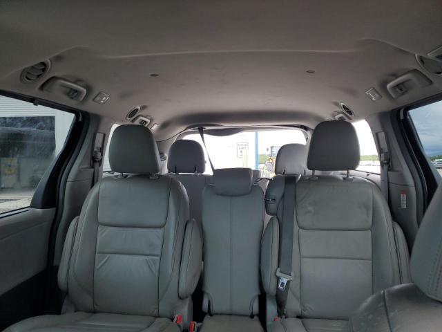 5TDYK3DC8GS720138 - 2016 TOYOTA SIENNA XLE WHITE photo 10