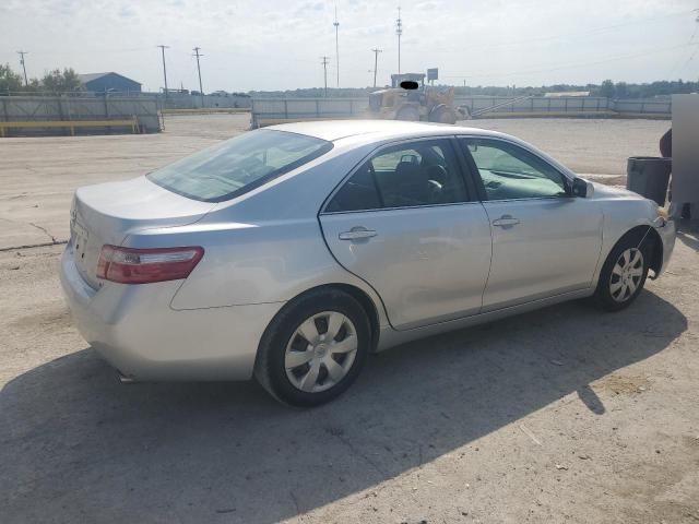 4T4BE46K59R092403 - 2009 TOYOTA CAMRY BASE Silber Foto 3