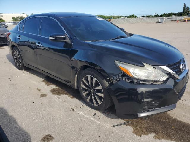 1N4AL3AP8JC121583 - 2018 NISSAN ALTIMA 2.5 Қара фото 4