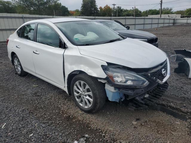 3N1AB7AP4KY389658 - 2019 NISSAN SENTRA S 白色 照片 4