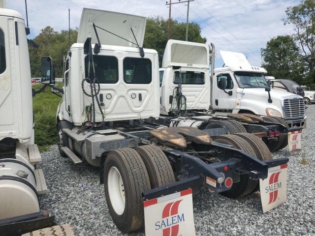 1FUBHSDV4SLVY6991 - 2025 FREIGHTLINER CASCADIA 1 Ақ фото 3