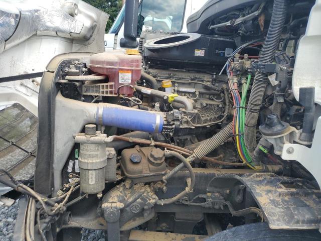 1FUBHSDV4SLVY6991 - 2025 FREIGHTLINER CASCADIA 1 Ақ фото 7