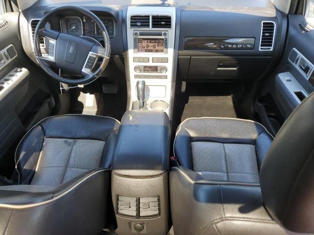 2LMDU88C18BJ21360 - 2008 LINCOLN MKX შავი ფოტო 8