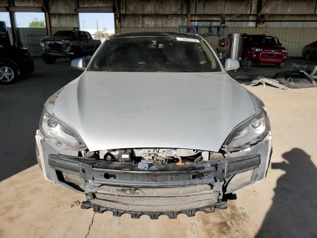 5YJSA1H16EFP44090 - 2014 TESLA MODEL S 银色 照片 5