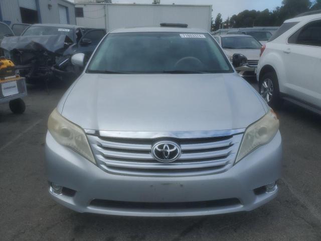 4T1BK3DB5BU430758 - 2011 TOYOTA AVALON BASE 银色 照片 5