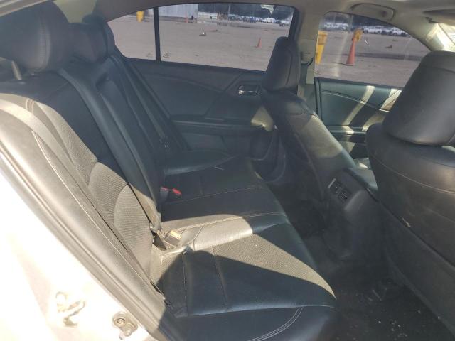 1HGCR3F96GA015862 - 2016 HONDA ACCORD TOURING SILVER photo 10