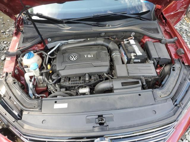 1VWDT7A3XHC052060 - 2017 VOLKSWAGEN PASSAT R-LINE Rouge photo 11
