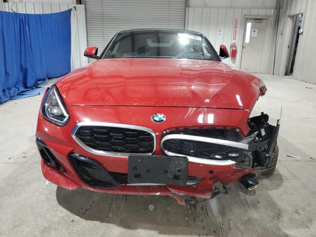 WBAHF3C04TWY49707 - 2026 BMW Z4 SDRIVE30I RED photo 5