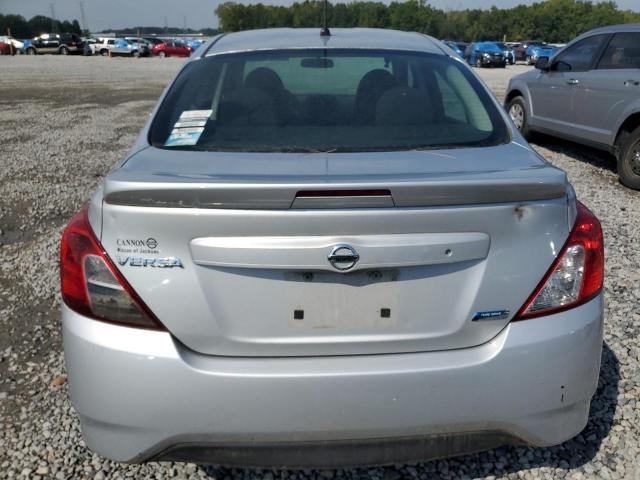 3N1CN7AP5FL957709 - 2015 NISSAN VERSA S GRAY photo 6