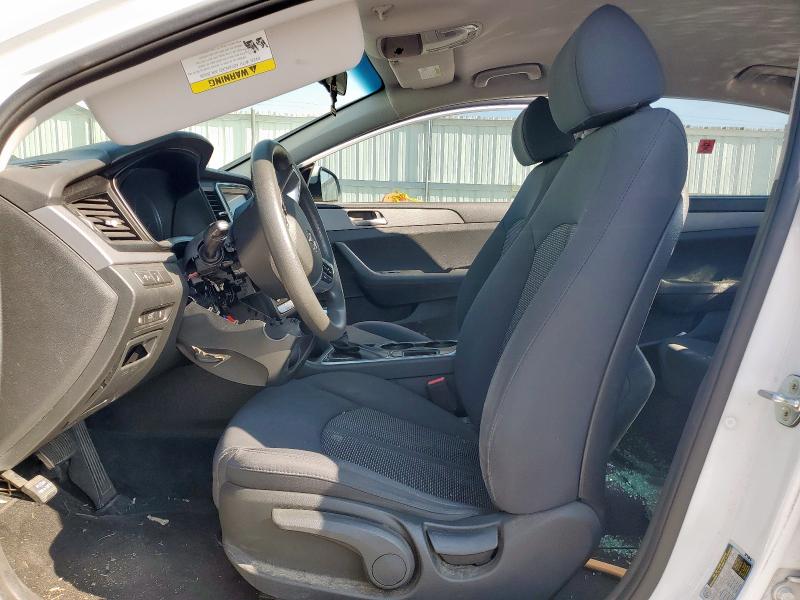 5NPE24AF9JH622160 - 2018 HYUNDAI SONATA SE 白色 照片 7