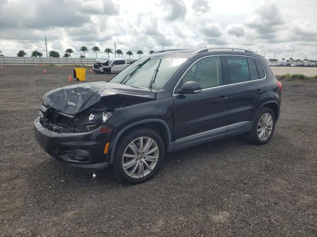 2012 VOLKSWAGEN TIGUAN S, 
