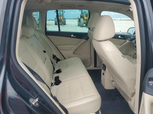WVGAV7AX6CW559351 - 2012 VOLKSWAGEN TIGUAN S BLACK photo 11