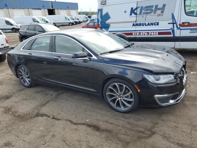 3LN6L5C91KR607516 - 2019 LINCOLN MKZ RESERVE I BLACK photo 4